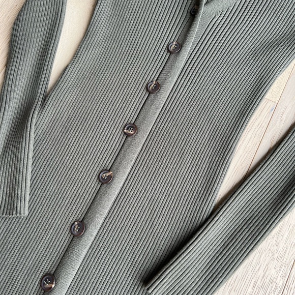 Calvin Klein Ribbed Green Dress - Picture 5 of 9